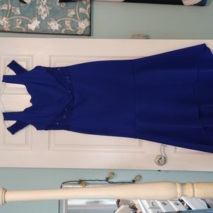 EnFocus Petite mermaid style blue formal dress